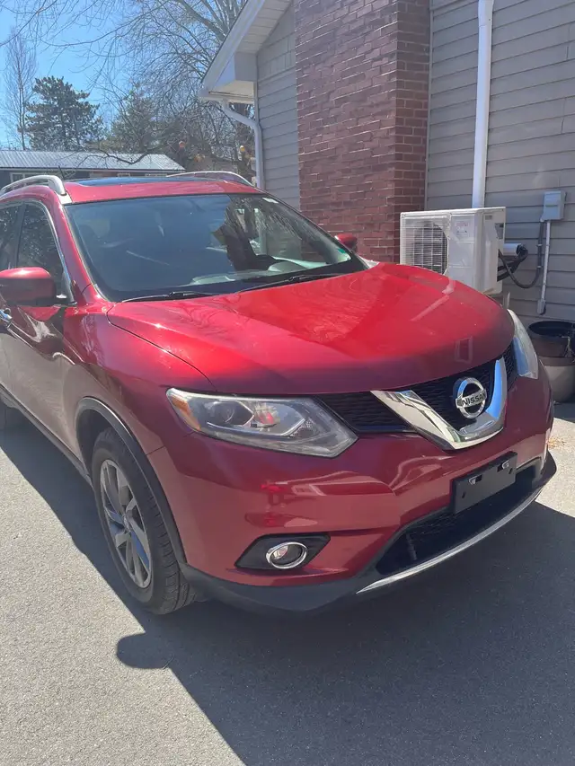 Nissan Rogue SL - Photo 2