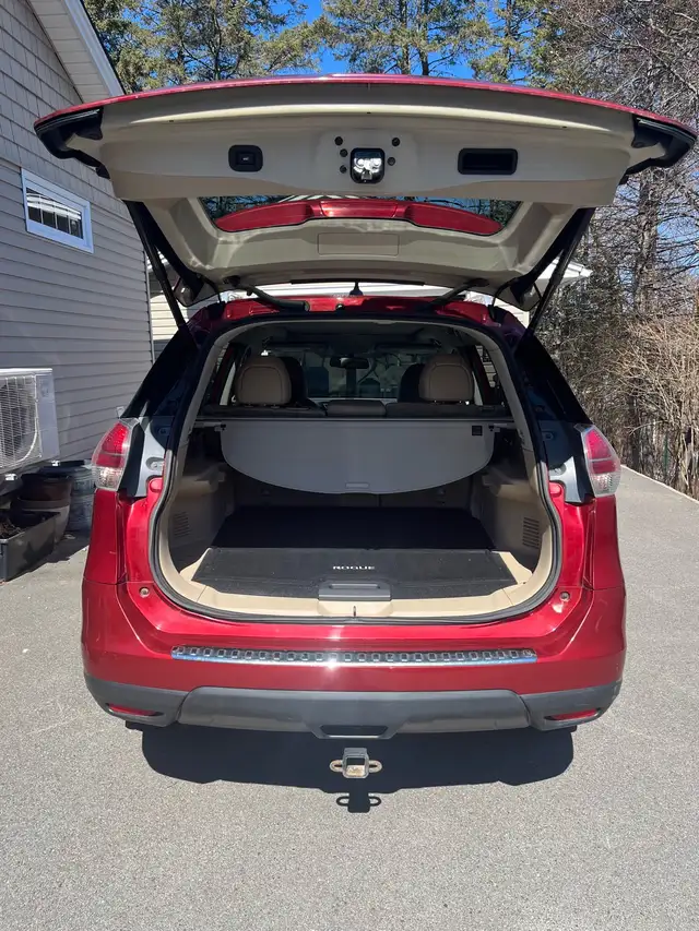 Nissan Rogue SL - Photo 5