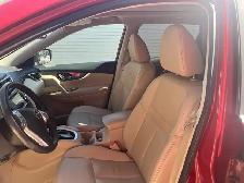 Nissan Rogue SL - Photo 7