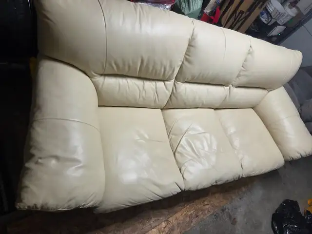 White leather couch forsale - Photo 2
