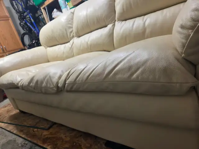 White leather couch forsale - Photo 5
