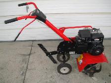 MTD YARDMACHINES 5 HP FRONT TINE ROTOTILLER - Photo 2