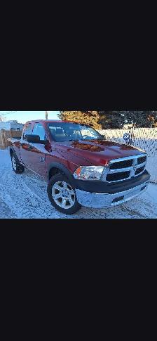 2013 Ram 1500 4x4 - One Owner - Low KM Swap - MINT - Photo 4
