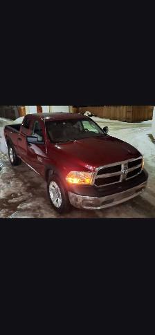 2013 Ram 1500 4x4 - One Owner - Low KM Swap - MINT - Photo 6