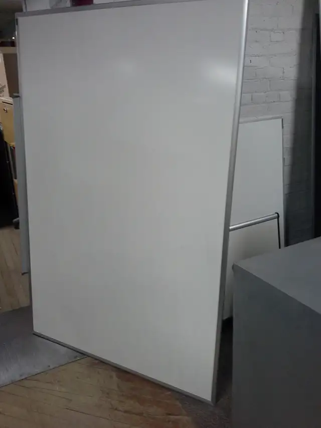 WHITEBOARDS AND LETTER Pigeon holes - Photo 2