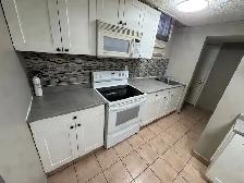 Large 3 Bedroom apartment inclusive $1800 - Photo 4