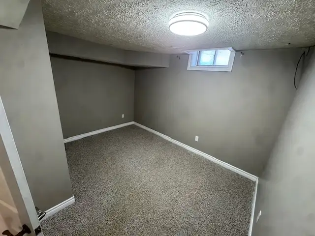 Large 3 Bedroom apartment inclusive $1800 - Photo 7