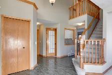 Neat 2 Storey Single House in Panorama Hills - Photo 2