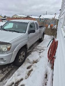 2009 Toyota Tacoma V6 4X4  NEED GONE ASAP - Photo 2