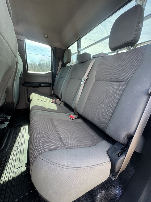 2017 Ford Super Duty F-250 SRW 6.8 FT BOX 4x4 — CERTIFIED — - Photo 9