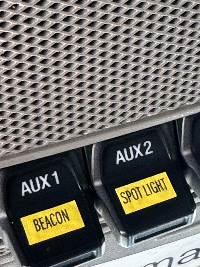 2017 Ford Super Duty F-250 SRW 6.8 FT BOX 4x4 — CERTIFIED — - Photo 12