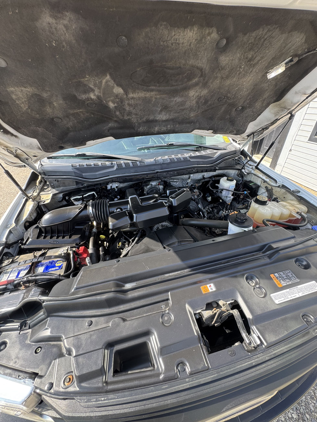 2017 Ford Super Duty F-250 SRW 6.8 FT BOX 4x4 — CERTIFIED — - Photo 13