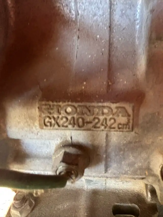 Em3500 watt Honda generator - Photo 8