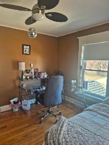 Sublet Room available from May 1st to August 31st near Downtown - Photo 6
