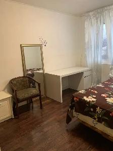 bright room for rent with parking - Photo 8