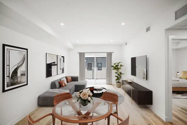 LUXURY 2 Bedroom Apartment! Available May 1st! - Photo 2