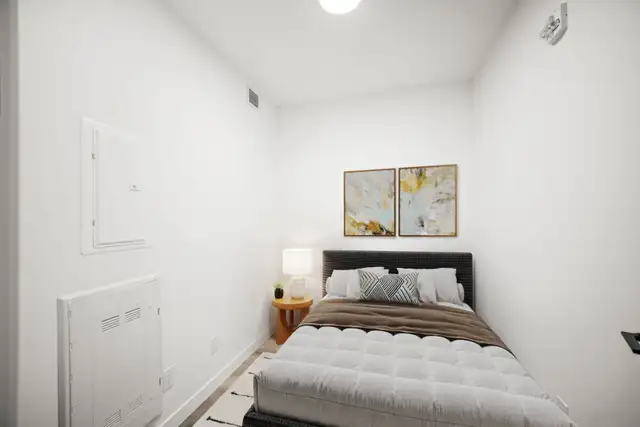 LUXURY 2 Bedroom Apartment! Available May 1st! - Photo 5