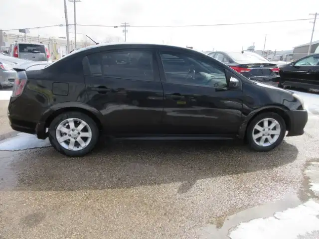 2012 Nissan Sentra 2.0 S Fog Ligths Cloth Interior FWD - Photo 4