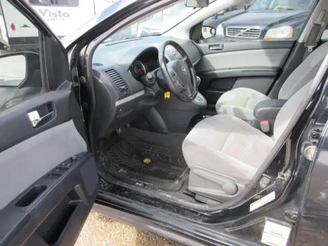 2012 Nissan Sentra 2.0 S Fog Ligths Cloth Interior FWD - Photo 9