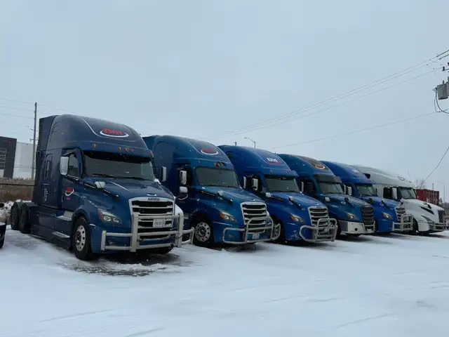 HIRING AZ DRIVERS AND OWNER OPERATORS FOR MONTREAL RUNS - Photo 2