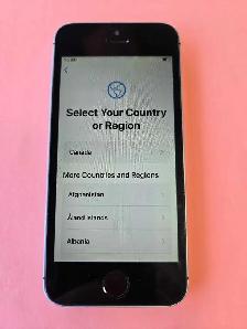 IPHONE 1ST GEN CELL PHONE