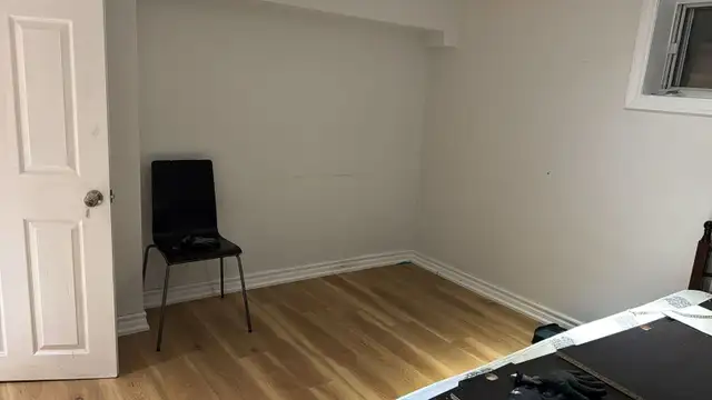 Room Rent-(2 Rooms)-Scarborough- $1,600 - Photo 5