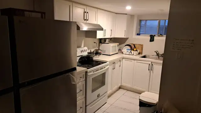 Room Rent-(2 Rooms)-Scarborough- $1,600 - Photo 6