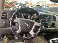 4x4 ~ 2009 Chevy Silverado 1500 Crew Cab ~ SAFETIED - Photo 9