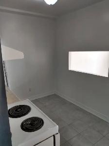 À5 min de marche du Métro Rosemont 2 1/2 à louer tout inclus - Photo 3