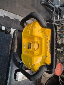 Dewalt Blue tooth radio - Photo 5