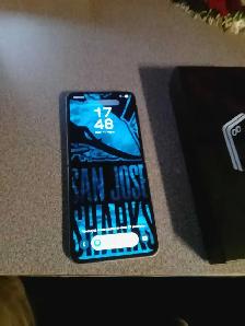 Samsung Galaxy Z Flip 6 256GB or trade iPhone - Photo 4