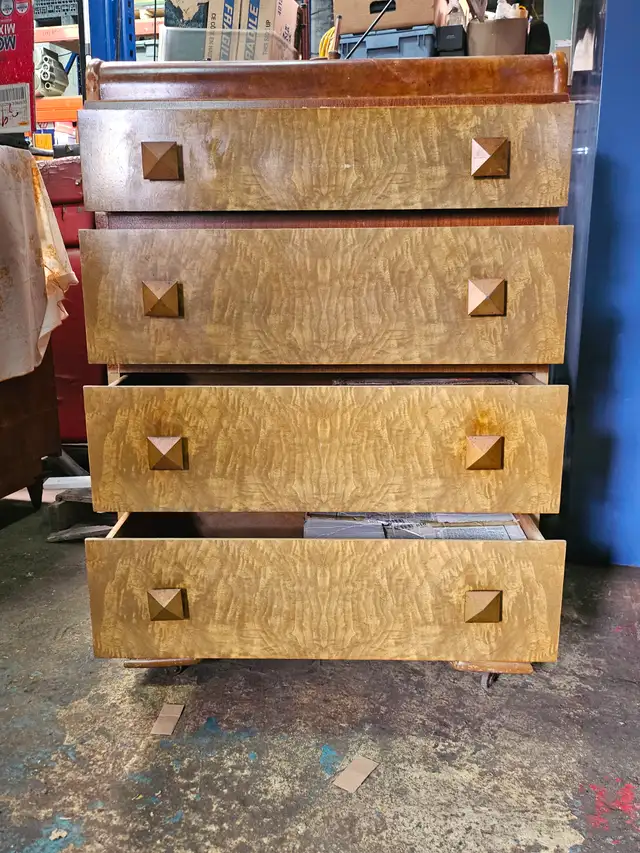 Commode vintage en bois – Style Art déco - 100$ - Photo 3