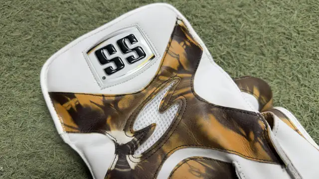 SS Limited Edition Keeping Gloves - Photo 6