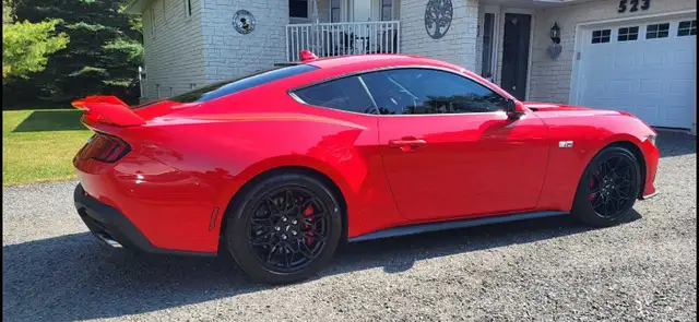 2025 Mustang Gt Premium - Photo 2