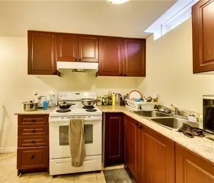 ROOM FOR RENT…!! - Photo 8