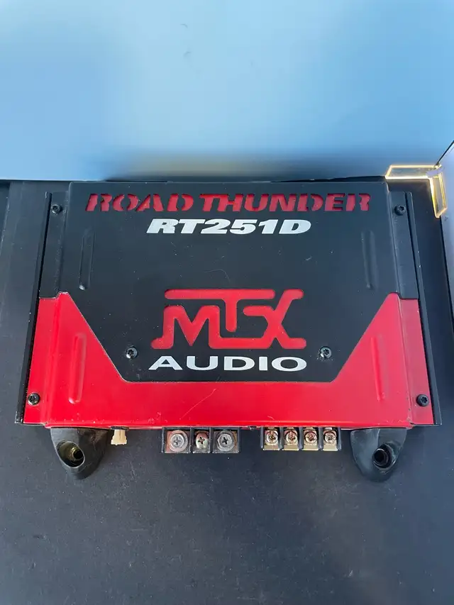 MTX AUDIO CAR AMP RT251D