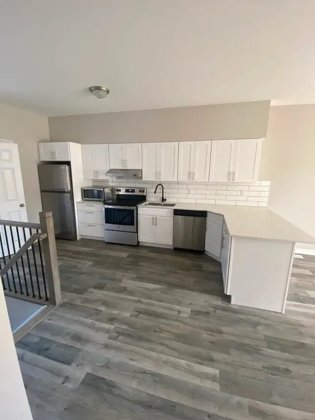 Renovation Contractor - Photo 8