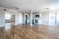 Renovated two bedroom, Jameson and Queen - ID 615 - Photo 5