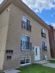 AUBAINE - 995 $ - 4 1/2 - RDC - IMMEUBLE BIEN ENTRETEN