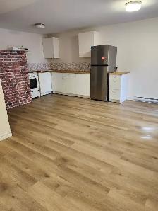 590B Harding W - Bachelor West, W/D, close to amenities - Photo 4