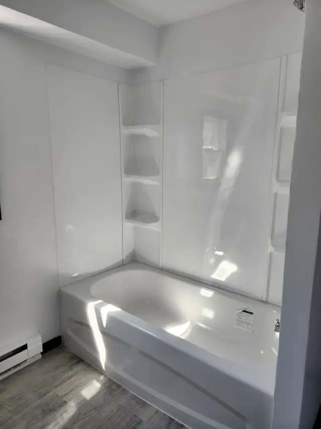 7 Third St - 2 Bedroom Mini Home in HAMPTON - Photo 9