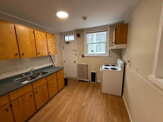 2 Bedroom Apartment in Chippawa! - Photo 3