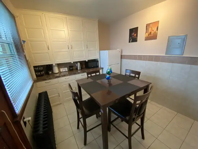 2 Bedroom Apartment Main Floor / Niagara Falls - Photo 4