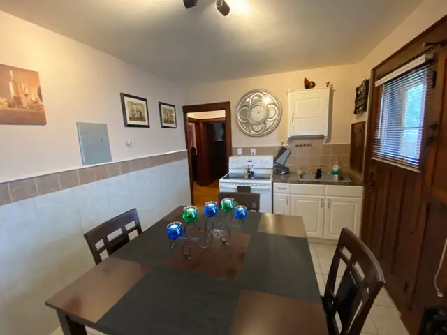 2 Bedroom Apartment Main Floor / Niagara Falls - Photo 5