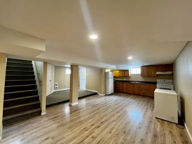 26 Dorset Street - Two Bedroom with Office Apartment Near MUN - Photo 2