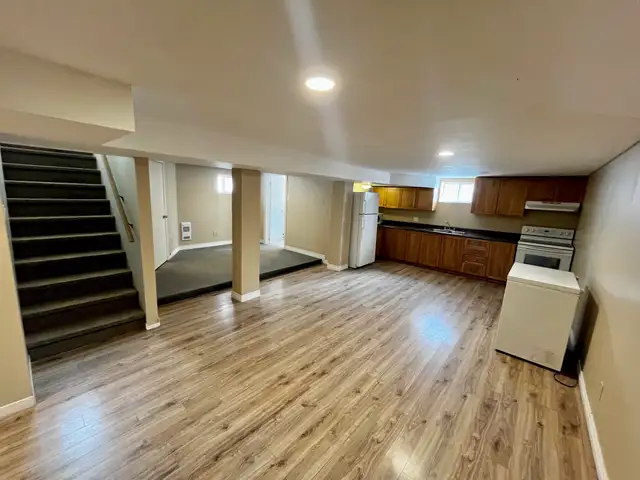 26 Dorset Street - Two Bedroom with Office Apartment Near MUN - Photo 5