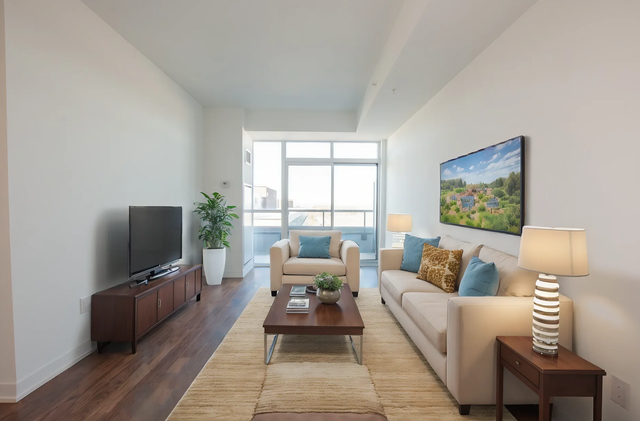 550 North Service Rd, Grimsby - 1 Bedroom Condo with Lake Views - Photo 10