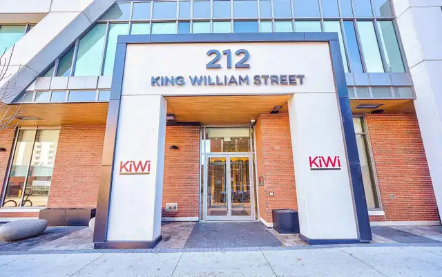 DOWNTOWN HAMILTON: 1 Bedroom Condo For Rent w/ Large Terrace - Photo 2