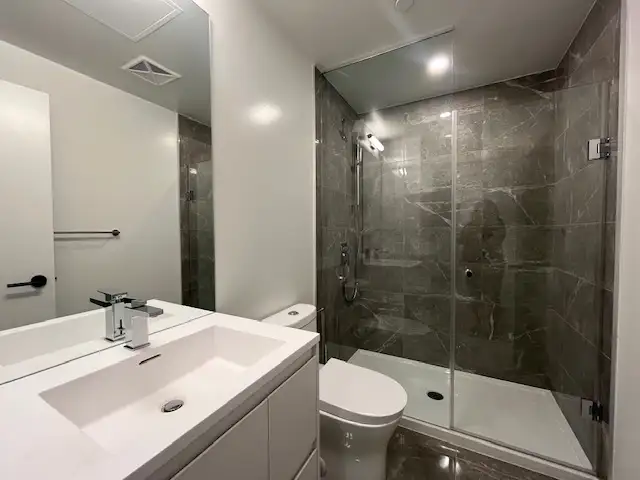 CROSSTOWN: Brand New Large 1 Den Condo For Rent w/PRKG - Photo 16