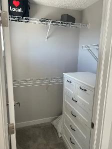 Perfect 2 Bedroom Townhouse for Rent! - Photo 3